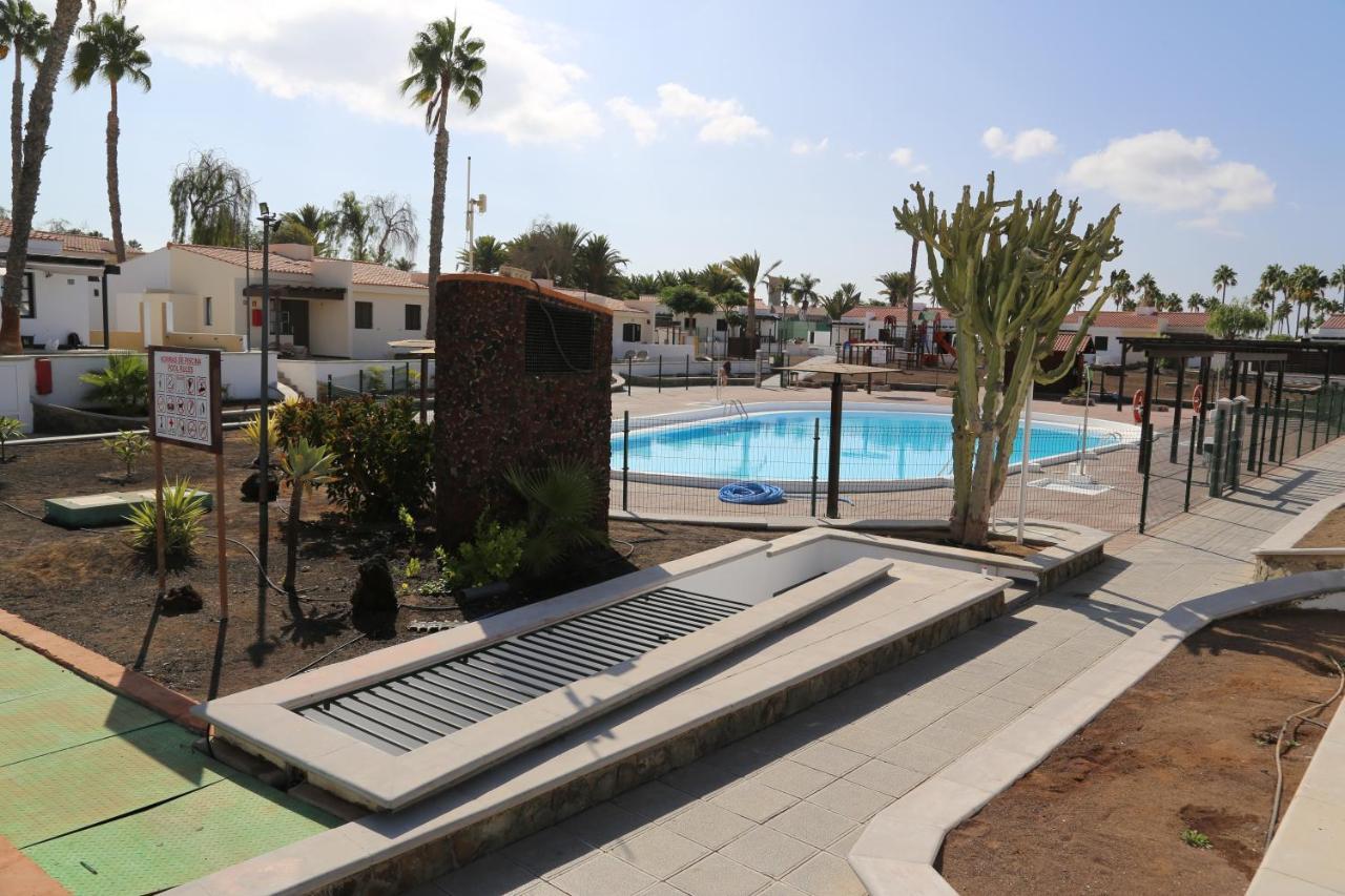 Precioso Bungalow En Complejo Privado Con Piscina San Bartolome de Tirajana  Exterior photo
